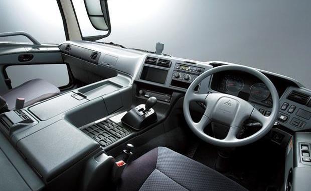 کامیون میتسوبیشی Fuso Heavy